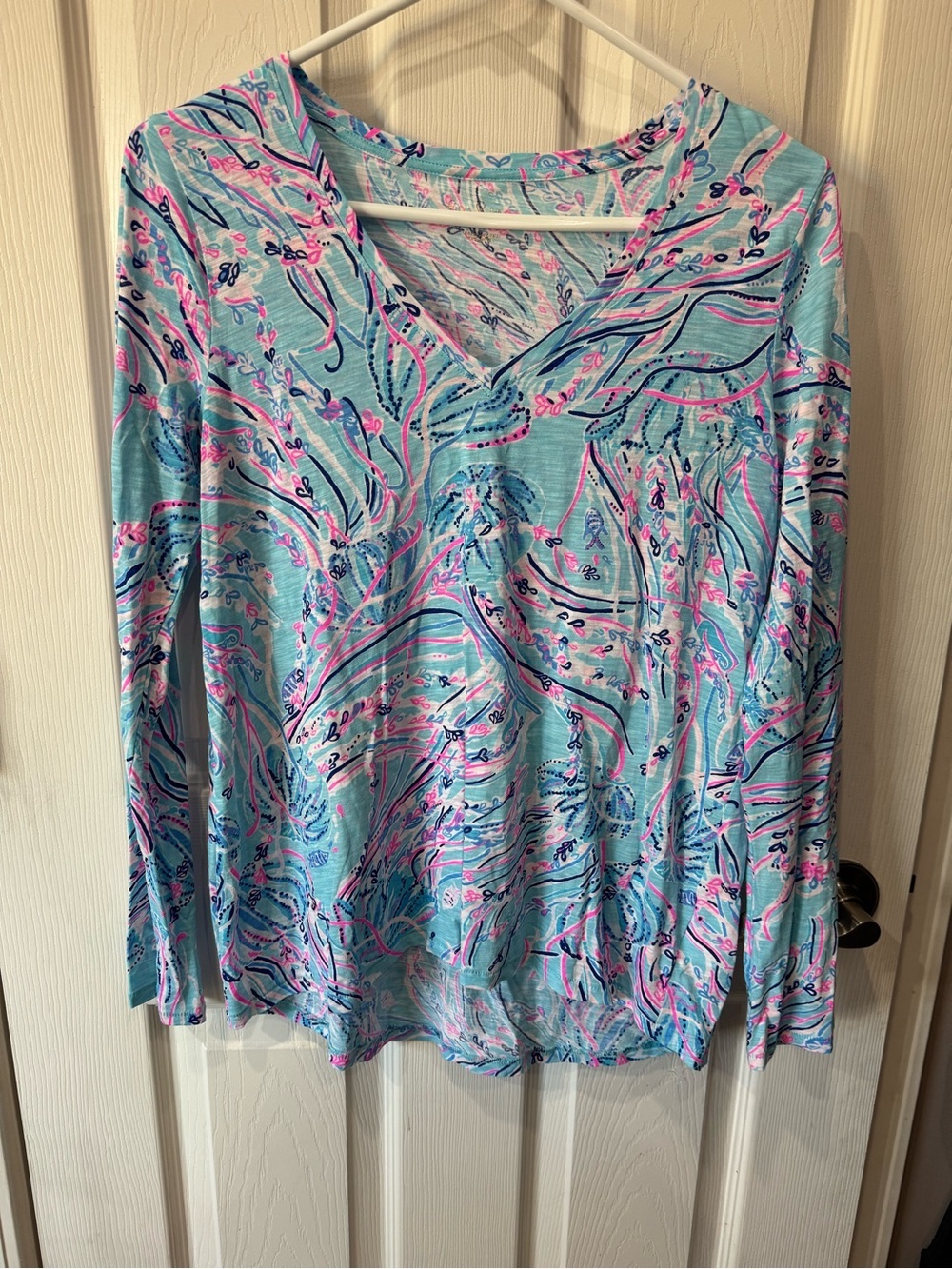 Lilly Pulitzer Etta Long Sleeve Bermudaful Women's Cotton Shirt Size Small - Picture 2 of 8